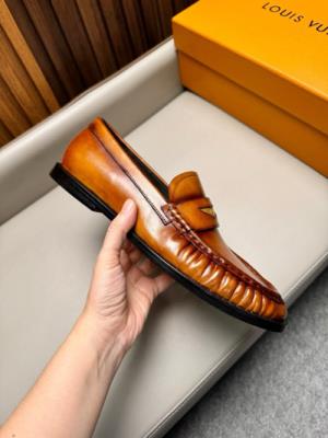 wholesale quality louis vuitton men shoes model no. 876